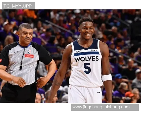 黄蜂队与掘金激战正酣球迷期待精彩对决与赛季新篇章